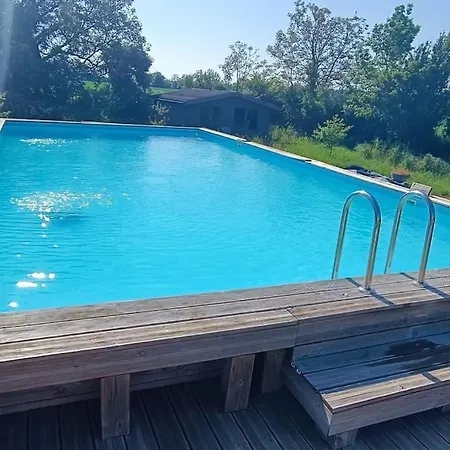 Ancient Priory With Pool, Jacuzzi And Lakes Holiday home *