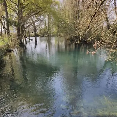 Ancient Priory With Pool, Jacuzzi And Lakes Holiday home